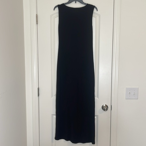 Tahari Black Sleeveless Maxi Dress Size Small - Picture 2 of 6
